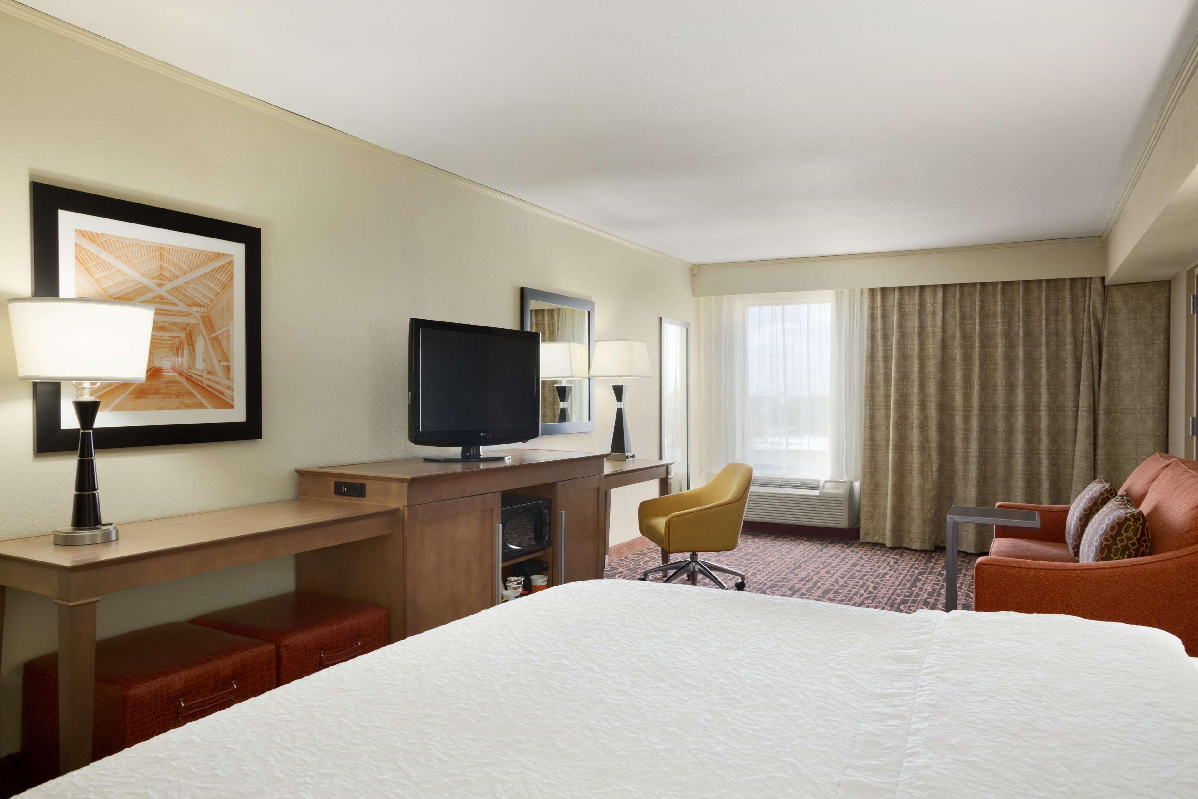 Hampton Inn Forrest City Bagian luar foto