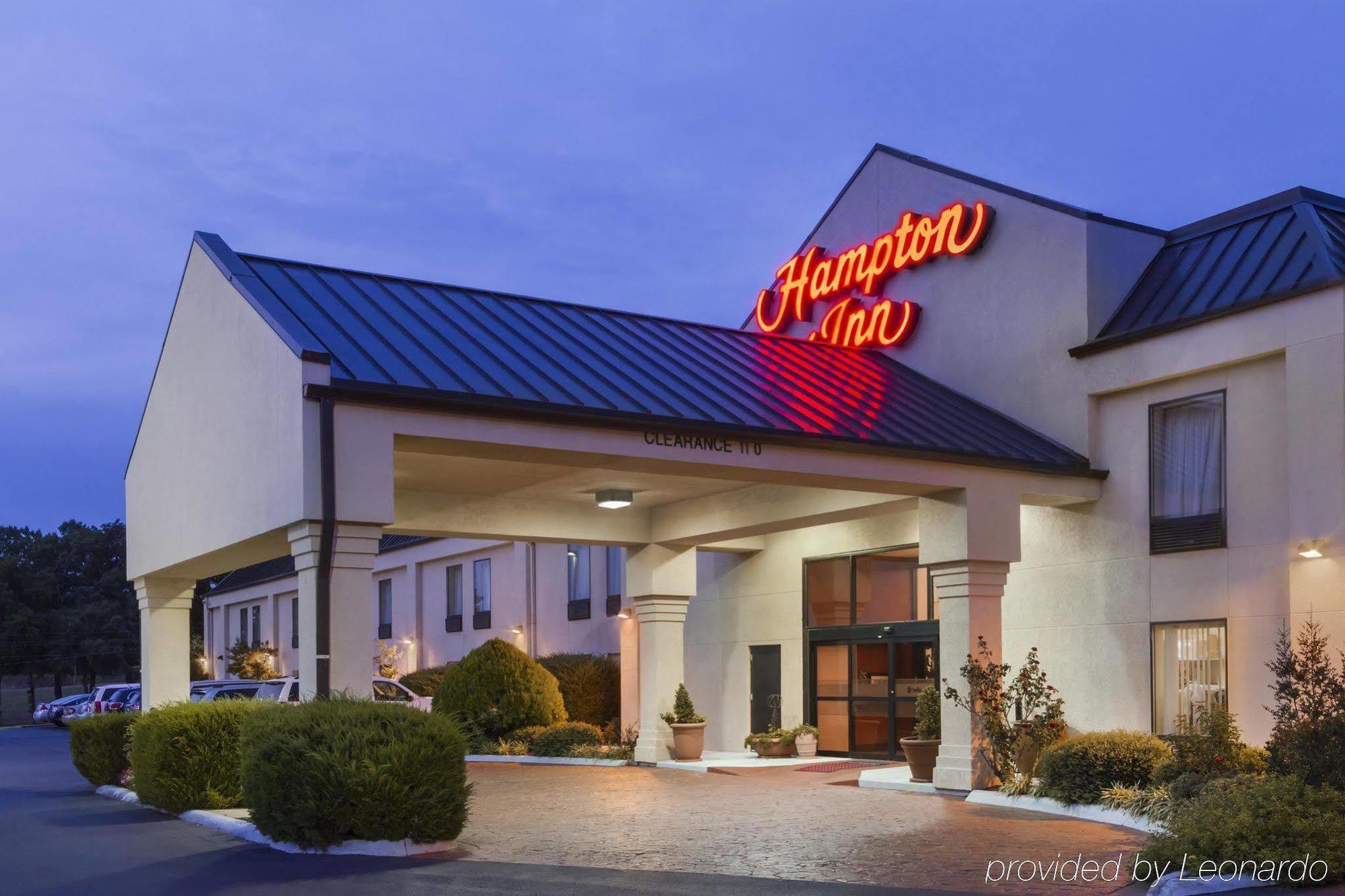 Hampton Inn Forrest City Bagian luar foto